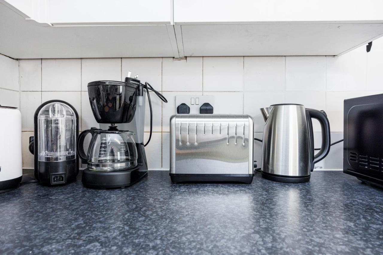 Lovely 2 Bd Hse With Parking Near Excel London Eksteriør bilde