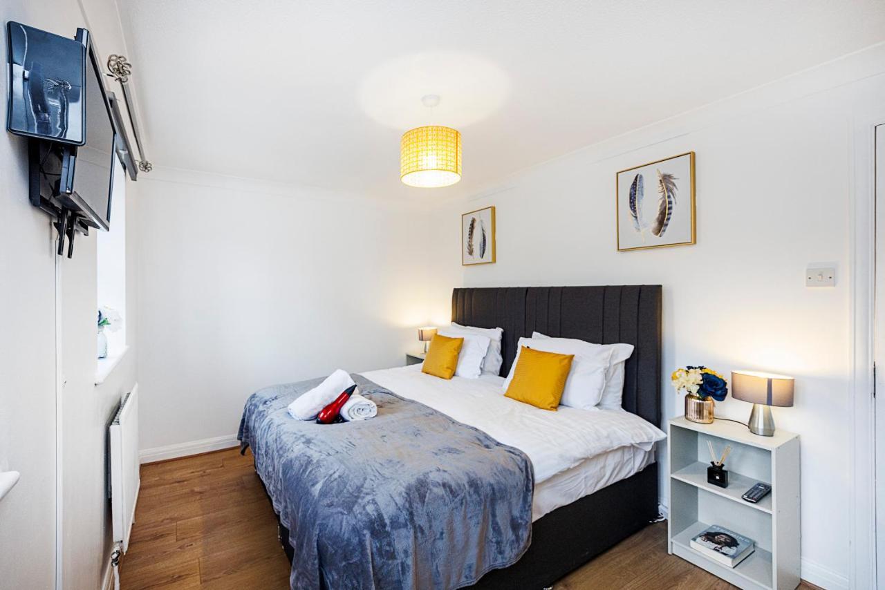 Lovely 2 Bd Hse With Parking Near Excel London Eksteriør bilde